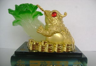 樹(shù)脂工藝品的應(yīng)用與市場(chǎng)概覽 從墻面裝飾到電鍍工藝