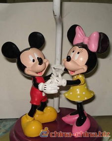 清風(fēng)在握，巧藝天成 淺談樹脂工藝品中的工藝扇藝術(shù)